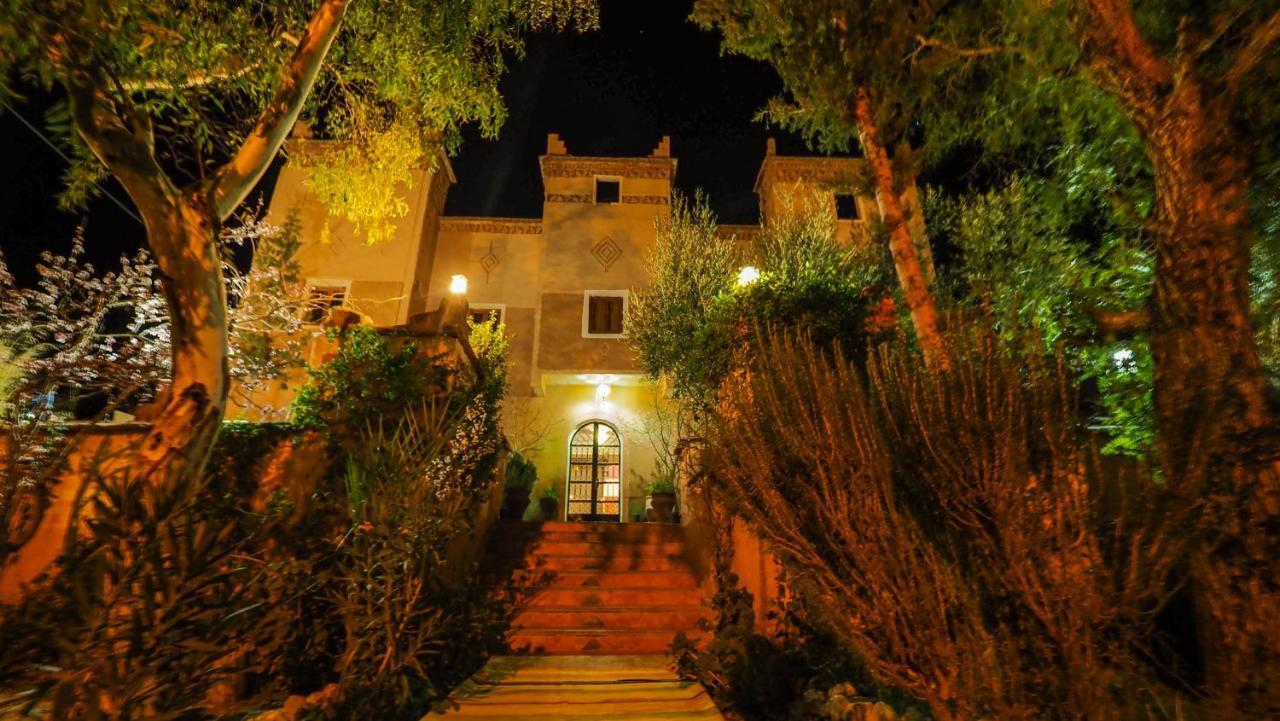 Riad Kasbah Des Roches Akhendachou n'Ait Ouffi ภายนอก รูปภาพ