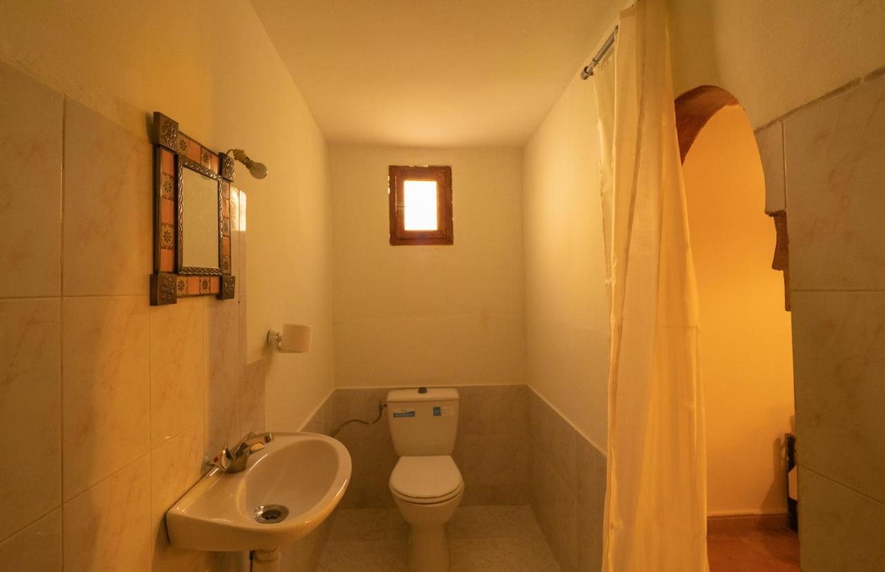 Riad Kasbah Des Roches Akhendachou n'Ait Ouffi ภายนอก รูปภาพ