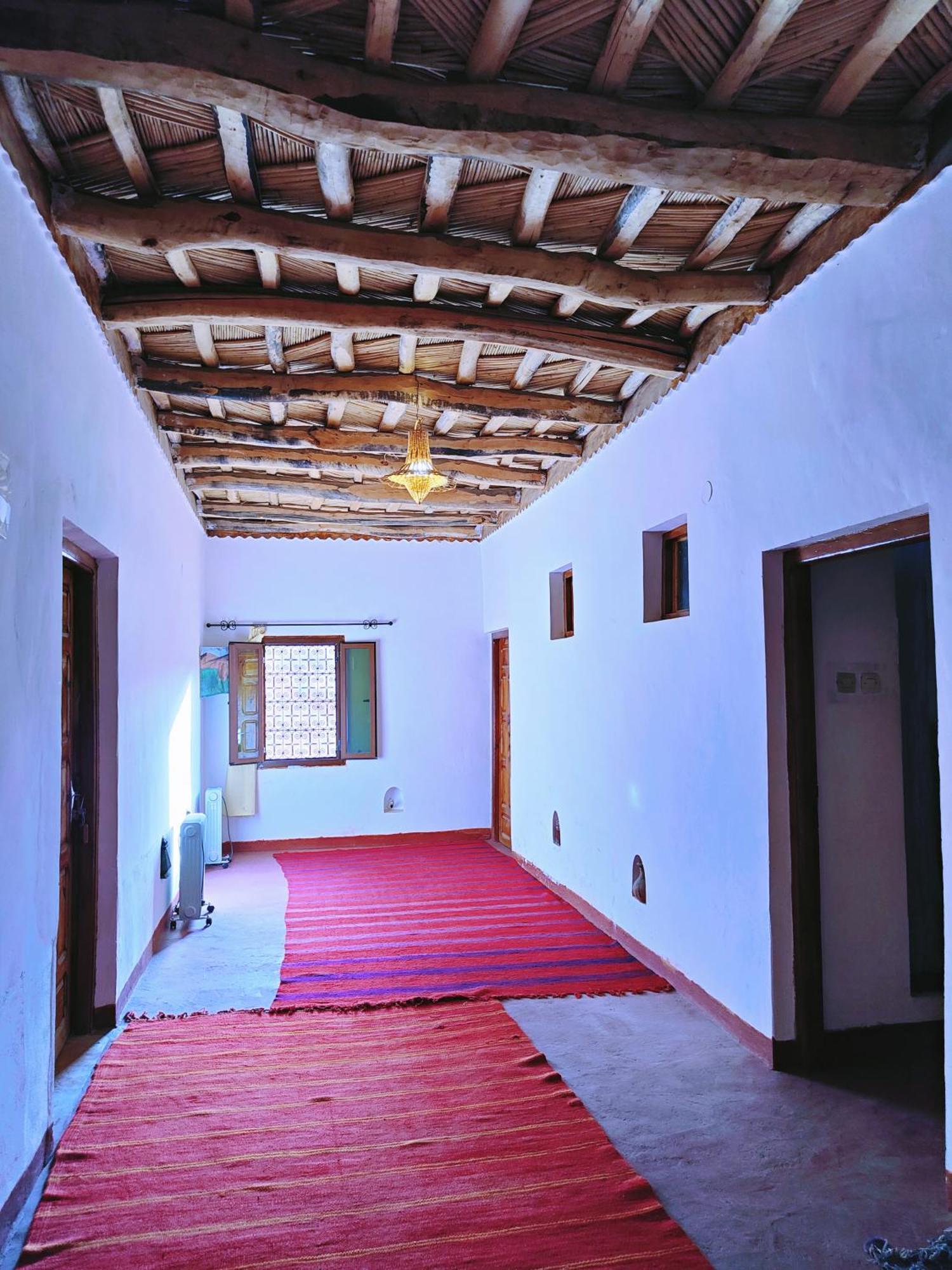 Riad Kasbah Des Roches Akhendachou n'Ait Ouffi ภายนอก รูปภาพ