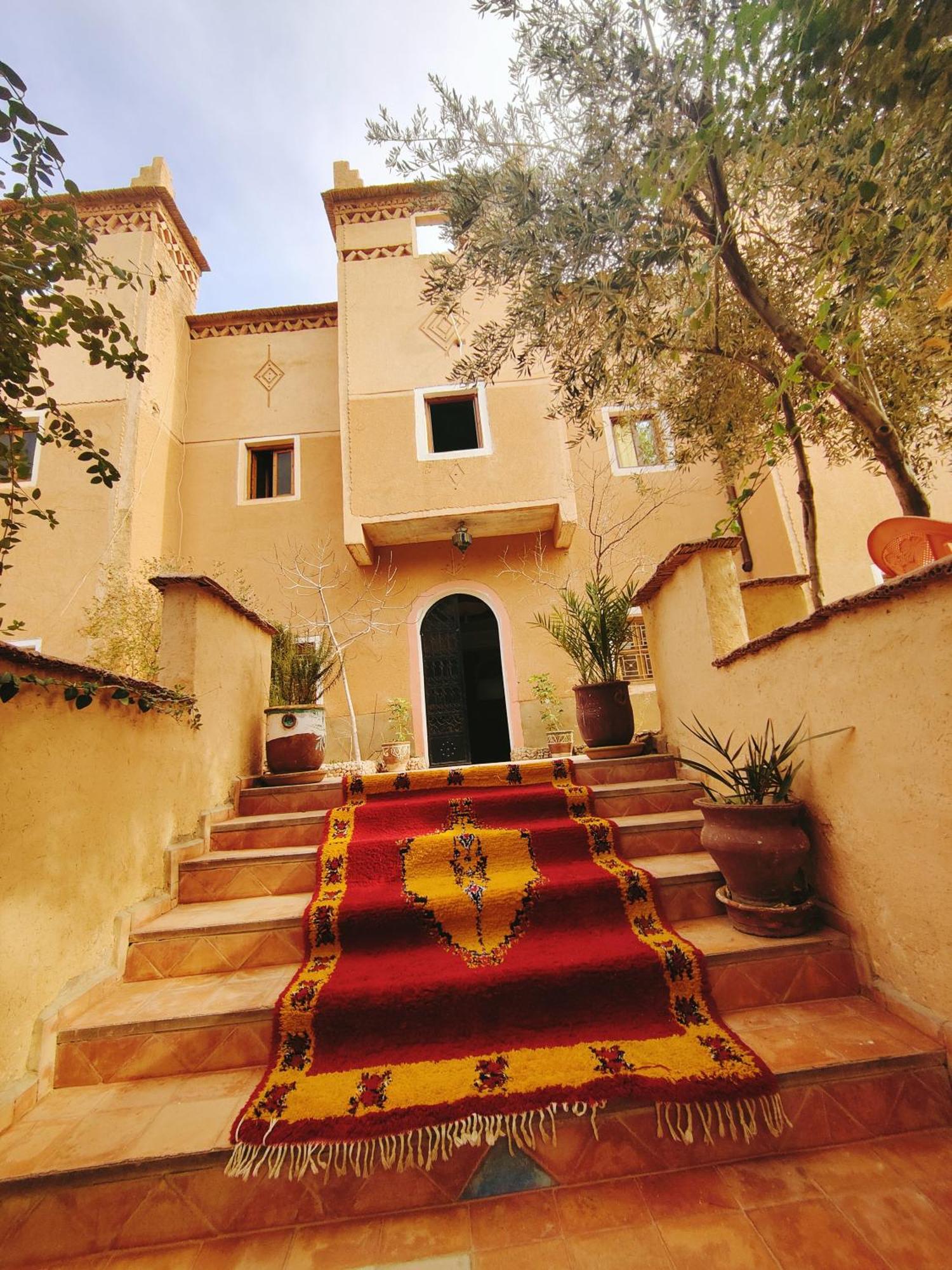 Riad Kasbah Des Roches Akhendachou n'Ait Ouffi ภายนอก รูปภาพ